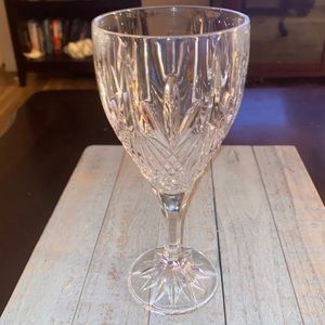 Godinger crystal wine glasses